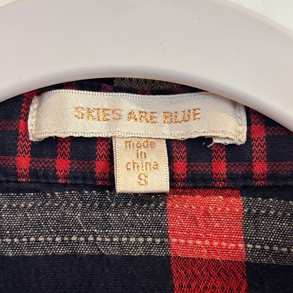 Skies Are Blue‎ Navy and Red Plaid Shirt - Picture 2 of 7